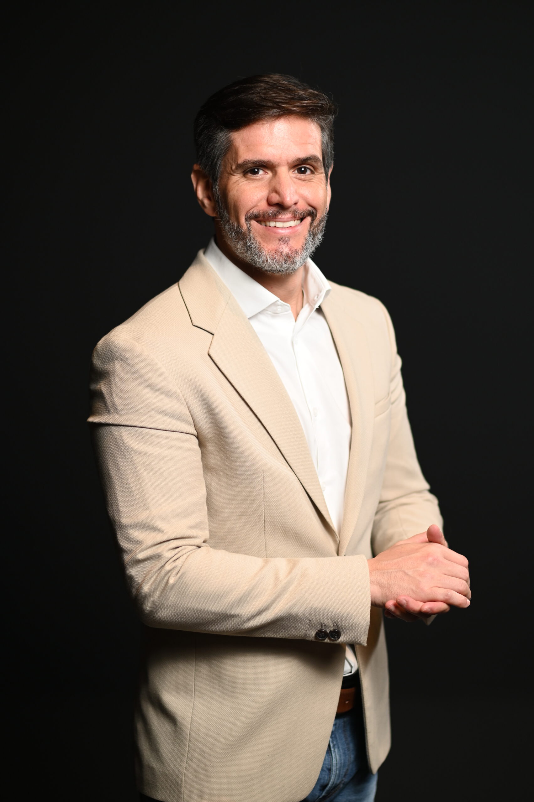 Dr. Daniel Britto - CEO da ortoclinica_ Dr. Daniel Britto - CEO da ortoclinica_